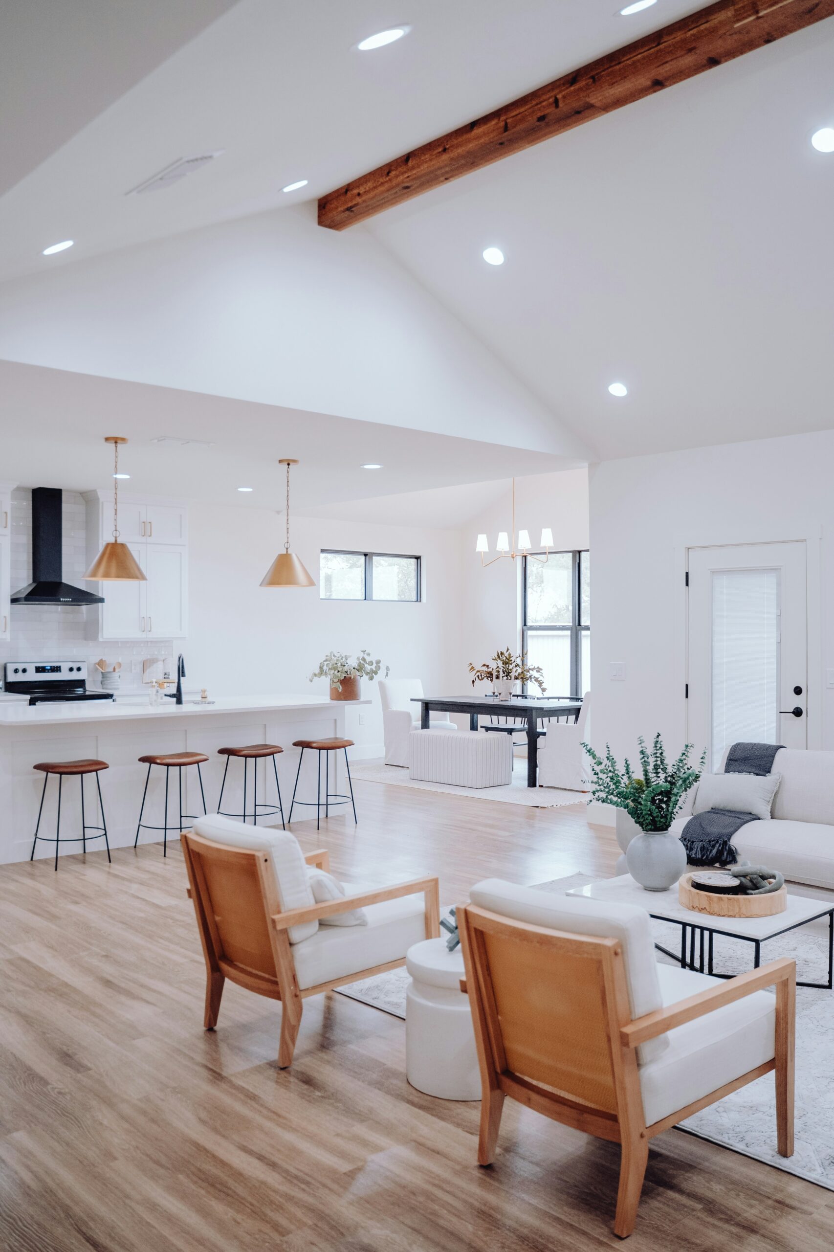 Bright modern open-plan kitchen and living area